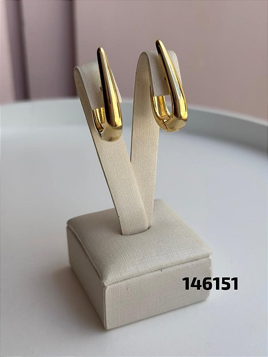 Brinco argola lisa dourado