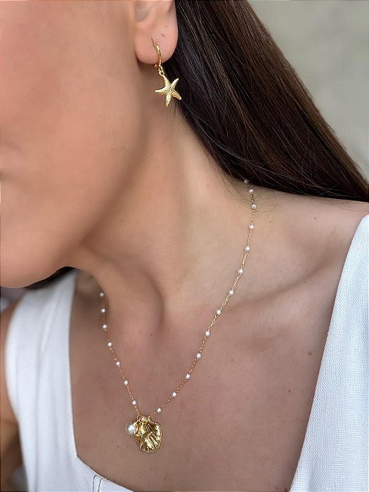 Brinco argola estrela liso dourado