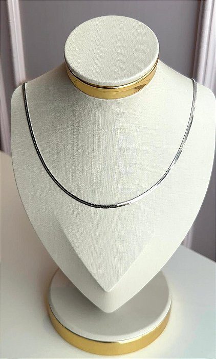 Colar fita liso branco