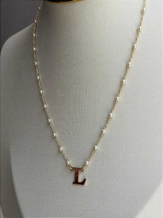 Colar letra L pérola dourado