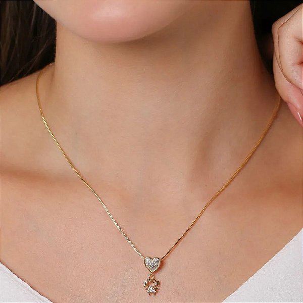 Conjunto pingente coração e menina