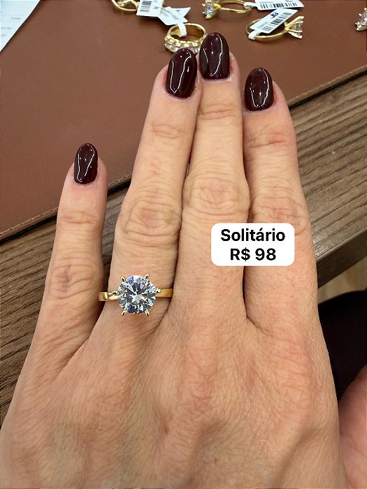 Anel solitário dourado