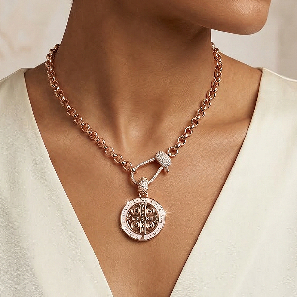 COLAR DE FECHO E PINGENTE EXTRA