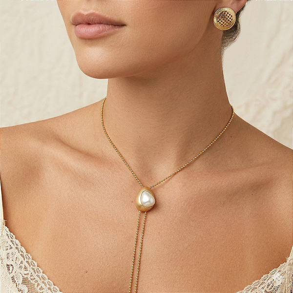 COLAR GRAVATINHA DOURADO E PRATA