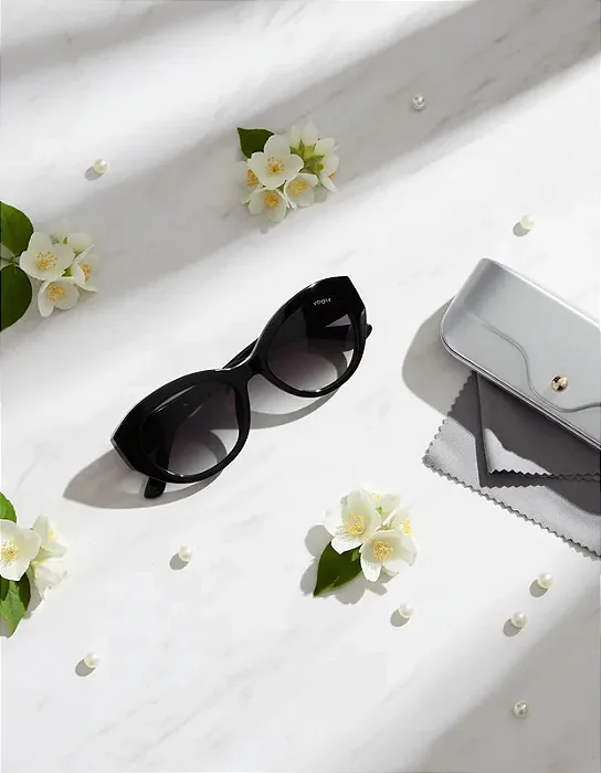 Oculos de Sol Vogue VO 5659 SU W44/8G 82 17 140 3N