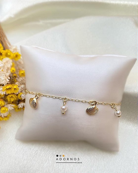 Pulseira c/ Pérolas e Conchas