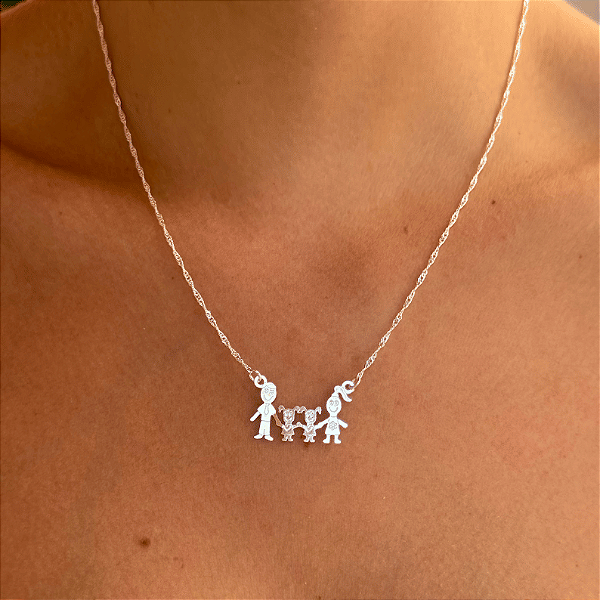 Colar Família Silver: Casal + 2 Filhas