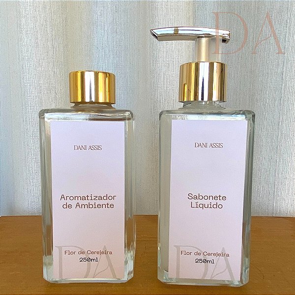 Kit Aromatizador de Ambiente + Sabonete Líquido Perolado Flor de Cerejeira 250ml