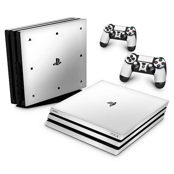 Ps4 pro branco + 4 jogos fisicos / pego slim na troca em Curitiba