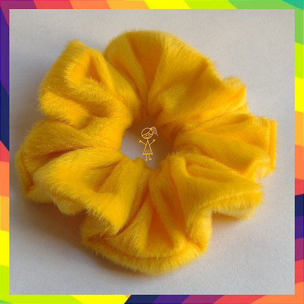 SCRUNCHIE DE PELÚCIA