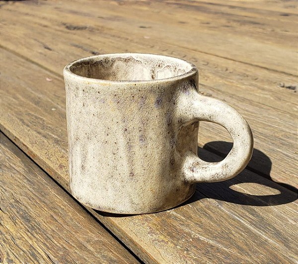 Caneca Branca Rutille