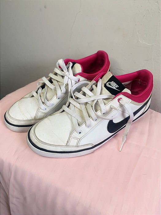 nike rosa 40