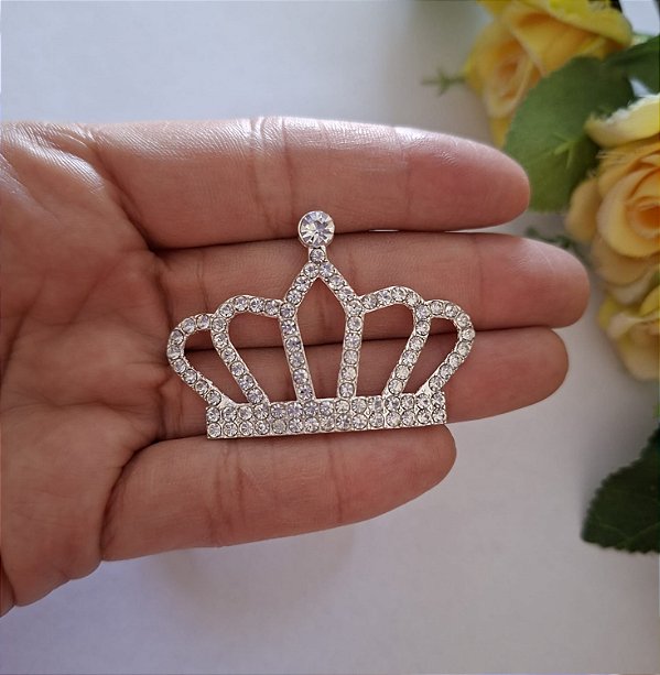 Aplique Coroa Metal com Strass Prata 6cm com 1 Unidade.