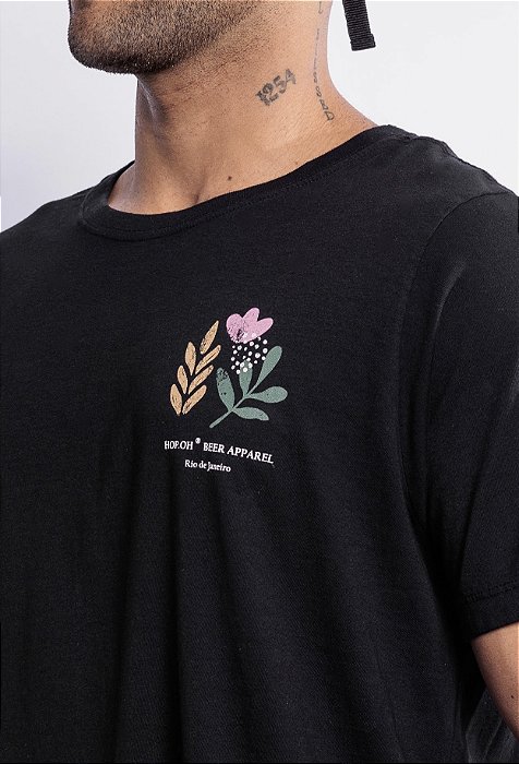 Camiseta Nourish Hop.oh - Preta