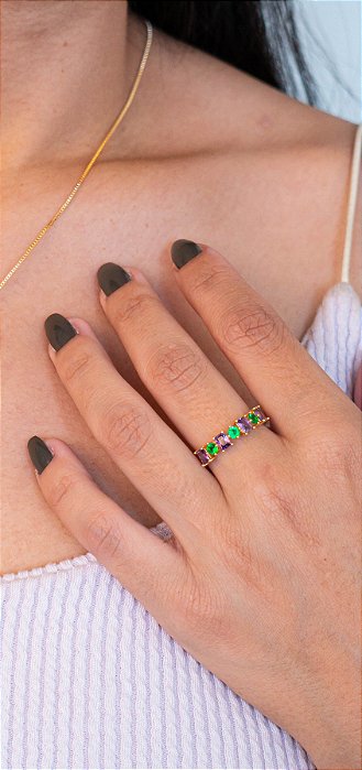 ANEL COM ZIRCONIA VERDE E LILAS