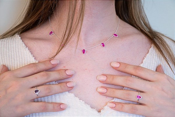 GARGANTILHA COM GOTAS DE ZIRCÔNIA ROSA