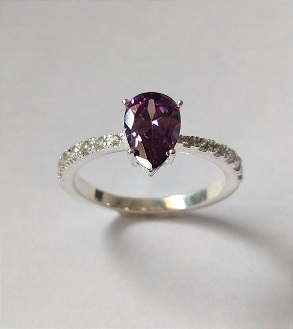 ANEL BANHADO EM PRATA COM GOTA DE ZIRCÔNIA ROXA