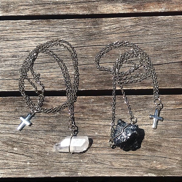 Escapulário Mini Quartzo Branco ou Turmalina Negra