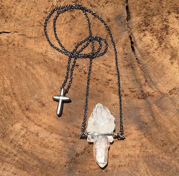 Escapulário Quartzo Branco