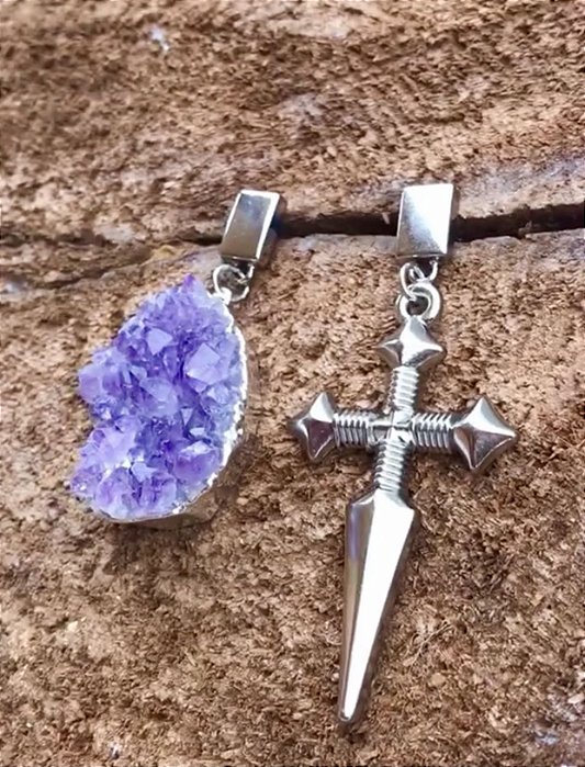 Brinco Adaga Ametista