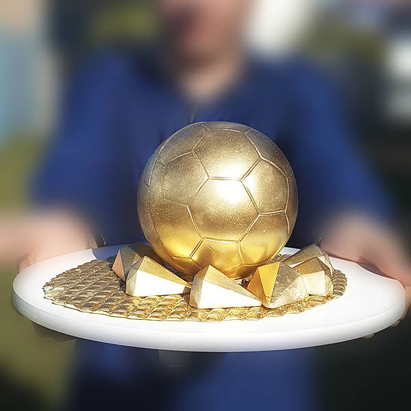 Forma para Chocolate com Silicone Bola de Futebol Especial 1kg Dia dos Pais Ref. 817 BWB 1unid