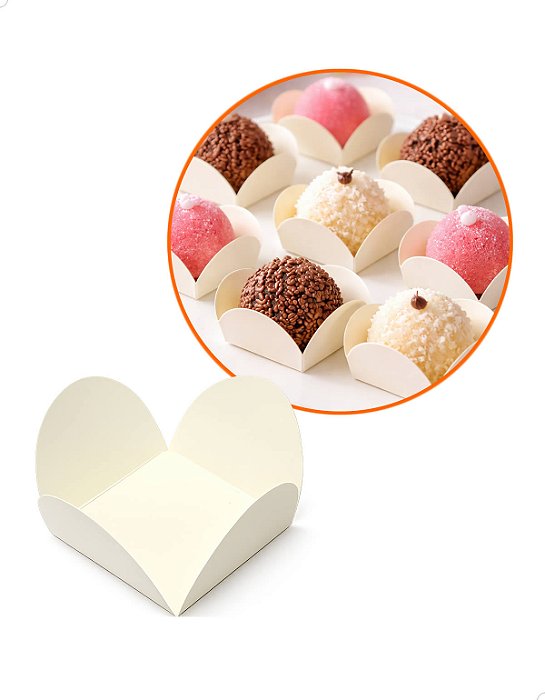 Forminhas De Doces Brigadeiros Casamento Aniversário Kit 100 Caixeta Champanhe 4 Pétalas Cod.FPCHAMP