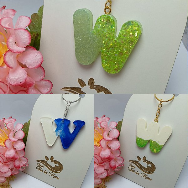 Chaveiro em resina Letra W