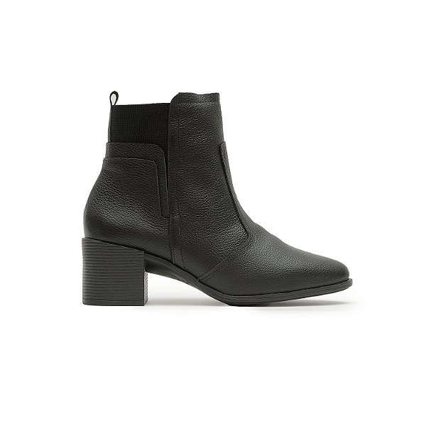 Bota de salto Milla