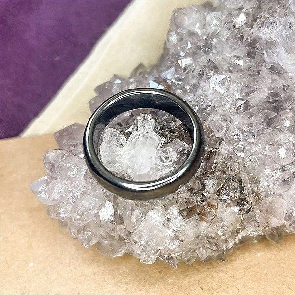 Anel de Hematita - Proteção contra Vícios, Negatividade e Hábitos - Sathya  Pedras ® | A sua loja esotérica cristais e pedras Naturais