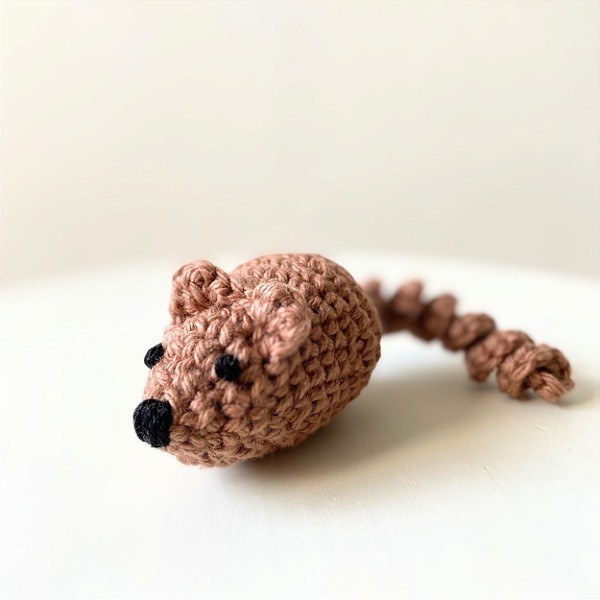 Brinquedo Ratinho de Crochê