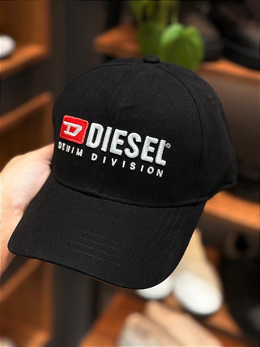 Boné Diesel
