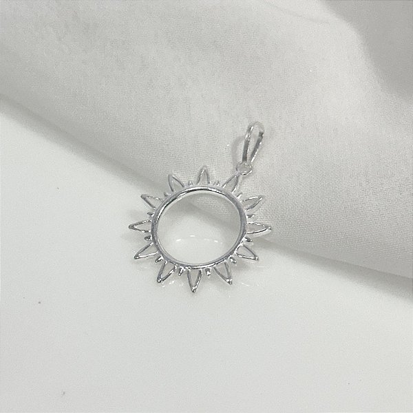 Pingente Sol Vazado em Prata