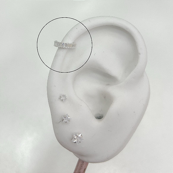 Piercing Argola Prata Torção Cravejada com Zircônias Navete