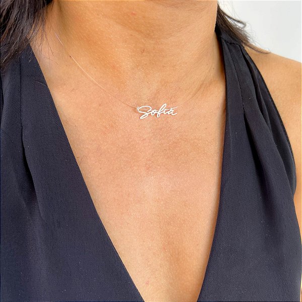 O Colar de Nylon com Nome em Prata