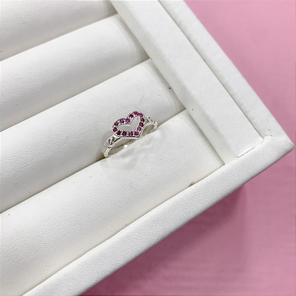 Anel Prata Coração com Zircônias Rosa