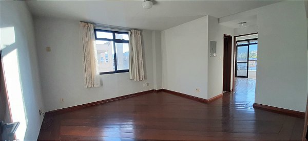 Apartamento em São Lourenço para venda