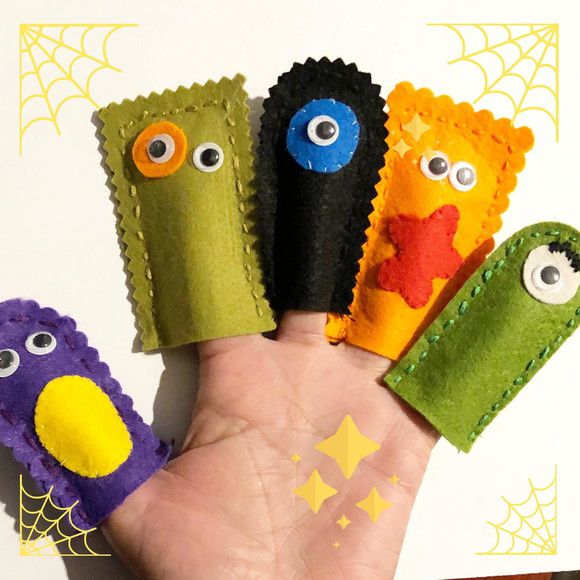 Dedoches monstros em feltro