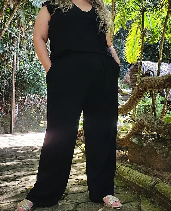 Calça Wide Leg em Tecido Canelado Mara – Plus Size
