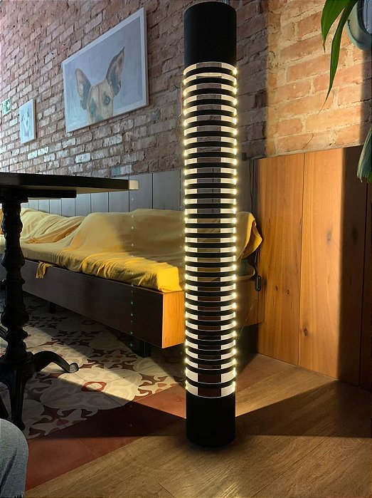 Luminária LED - torres gêmeas