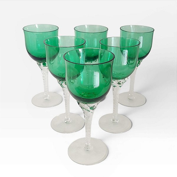 6 taças para vinho branco em cristal verde marca Bohemia com haste torcida
