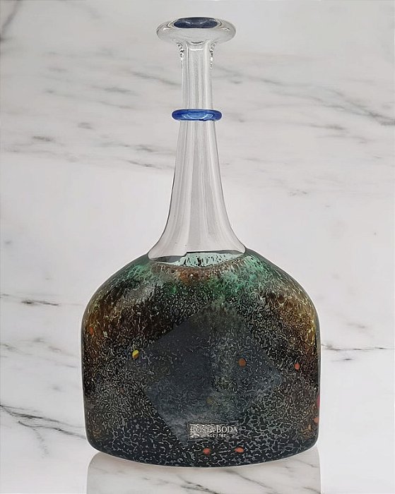 Garrafa ´´ Satellite´´ Kosta Boda design Bertil Vallien