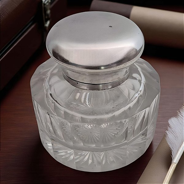 Tinteiro de cristal com tampa em prata francesa