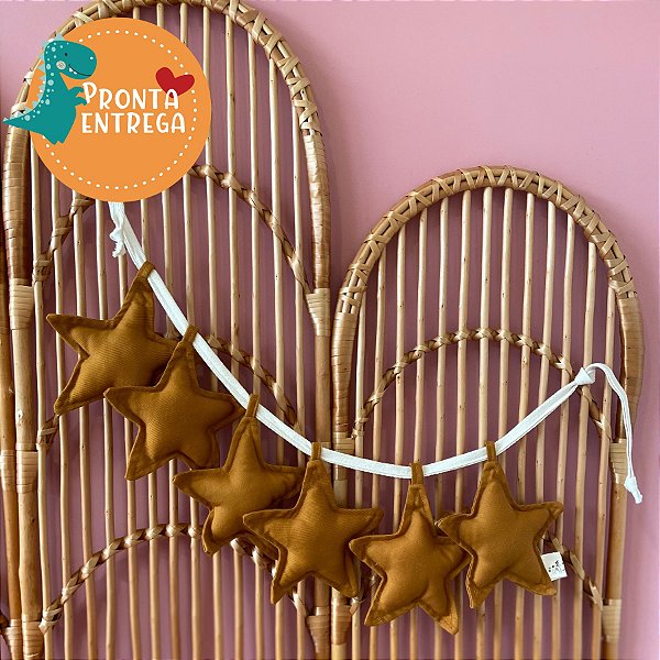 Varal de Estrelas em Tecido - CARAMELO
