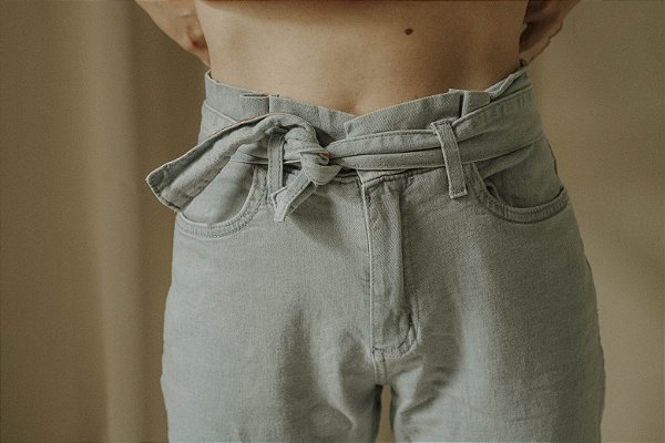 calça clochard flare