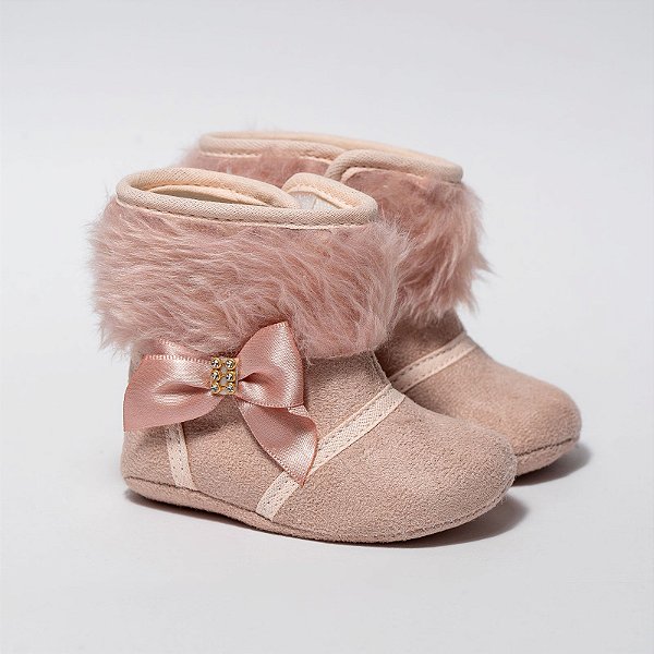 BOTA MENINA - CAMURÇA NUDE- DETALHE EM LAÇO CETIM - LINHA BABY
