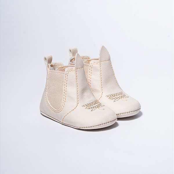 BOTA JEQUINHA BORDADA - COR MARFIM - MATERIAL SINTETICO - LINHA BABY