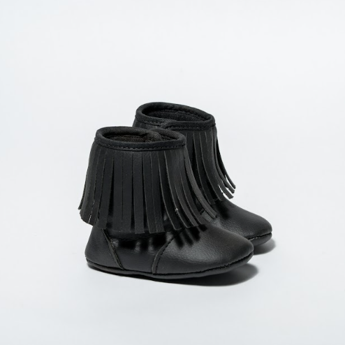 BOTA MENINA FRANJINHA - COR PRETO SINTÉTICO - LINHA BABY