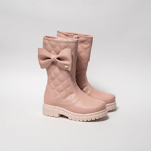 BOTA MENINA WONDER - COR ROSA MATELASSÊ - APLICAÇÃO LAÇO - LINHA KIDS