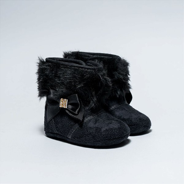 BOTA MENINA - CAMURÇA PRETO - DETALHE EM LAÇO CETIM - LINHA BABY