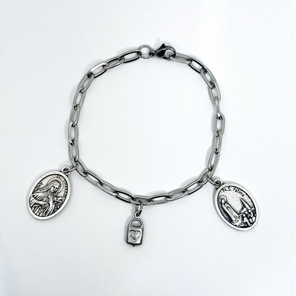 Cadeia Rainha de Maio - Modelo C6